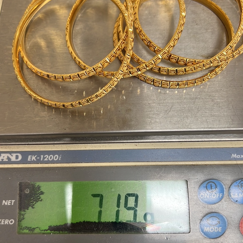 NEW 6 Bangle Bracelet 21K Gold - Picture 3 of 4